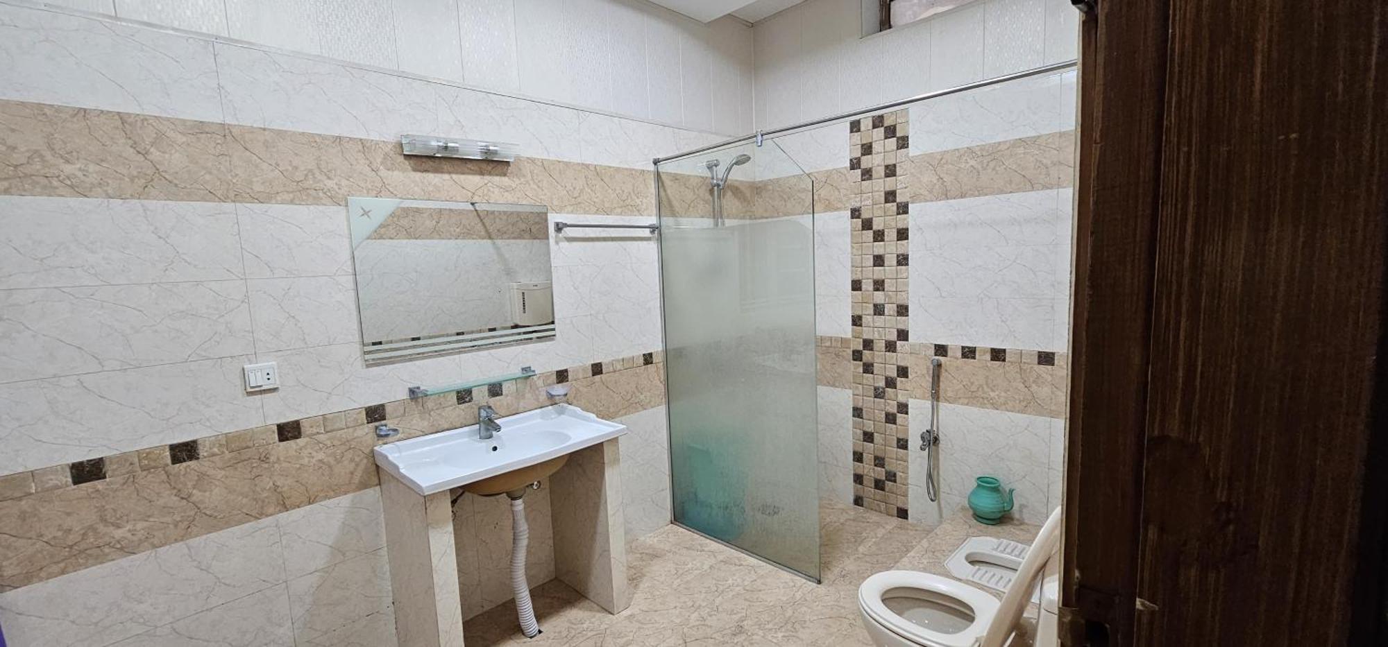 Butt Lodges 2 Islamabad Ngoại thất bức ảnh