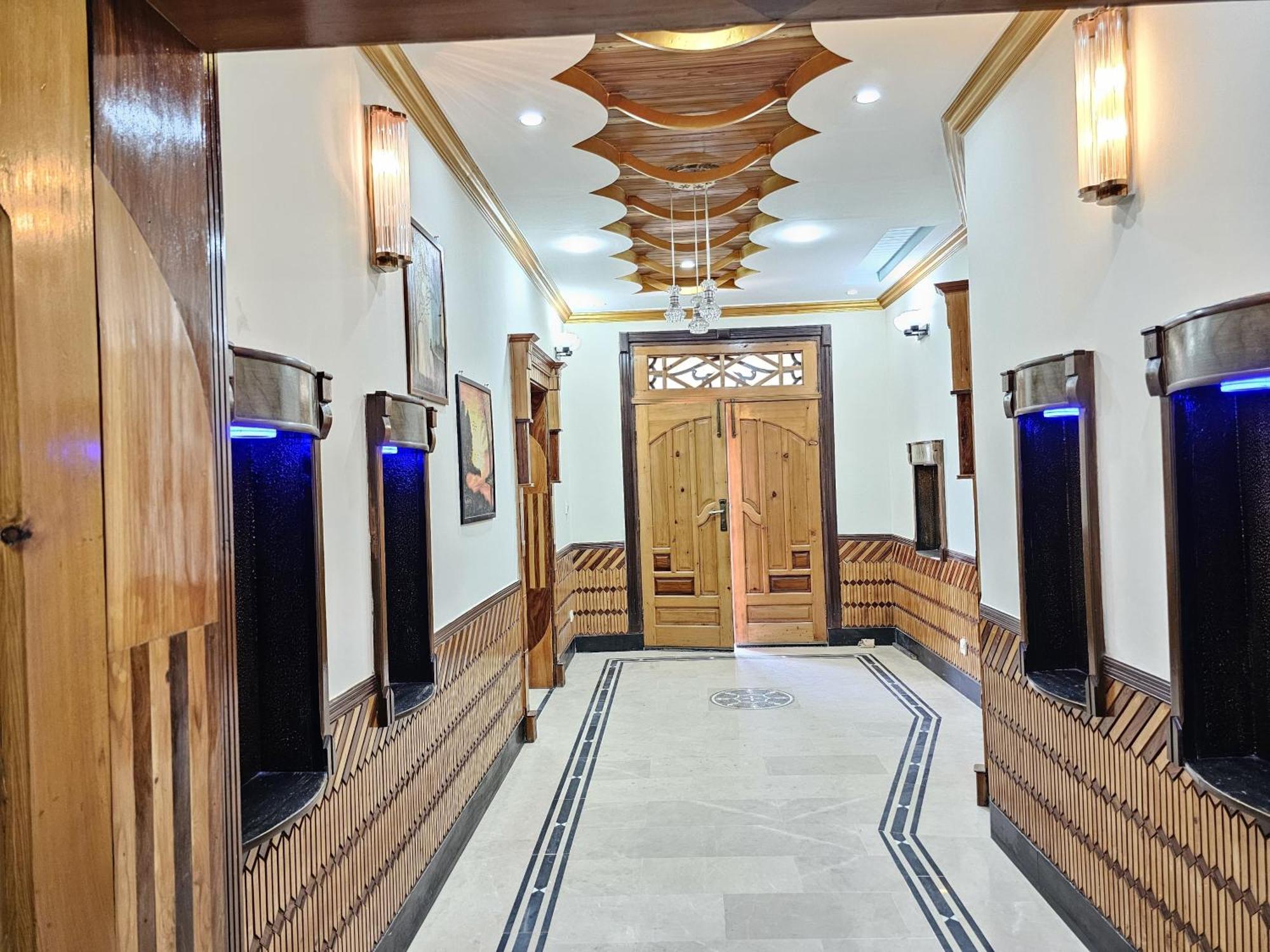Butt Lodges 2 Islamabad Ngoại thất bức ảnh